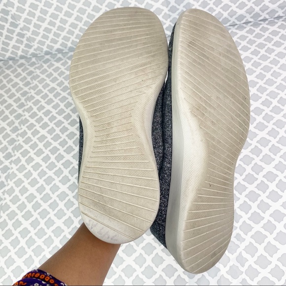 EUC Men’s Allbirds The Wool Runner in Natural Grey main image 12
